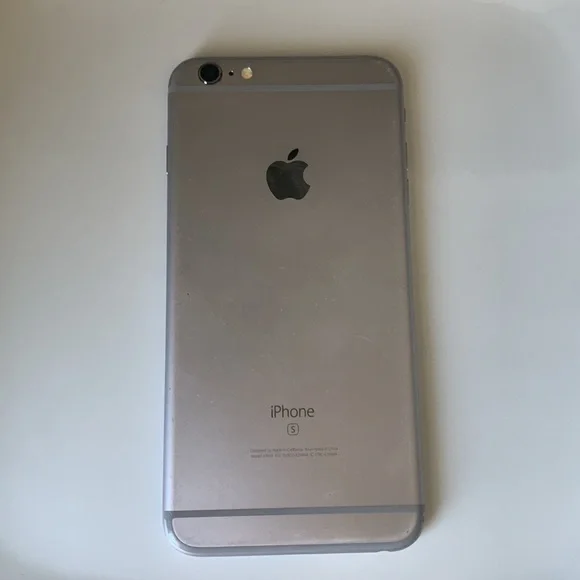 iPhone 6s Plus (Gently Used)